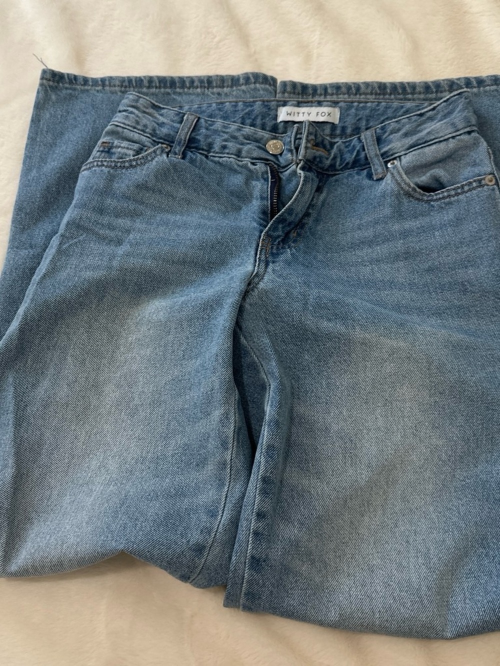 Women's Light Blue Classic Jeans